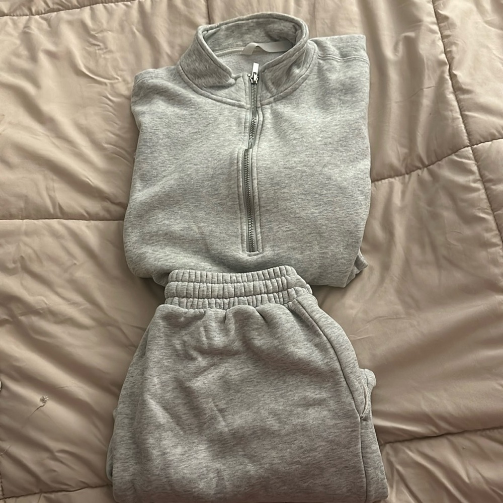 Matching Gray Sweatsuit (Fabletics)